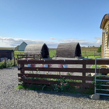 Hillside Camping Pods And Shepherd'S Hut Wick  Dış mekan fotoğraf