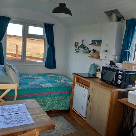 Hillside Camping Pods And Shepherd'S Hut Wick  Dış mekan fotoğraf