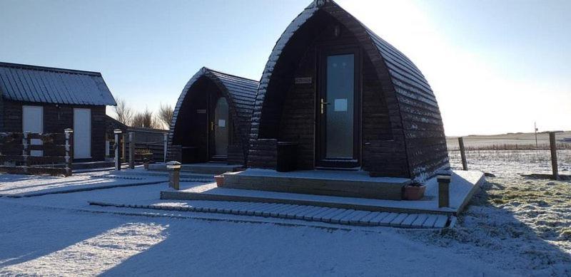 Hillside Camping Pods And Shepherd'S Hut Wick  Dış mekan fotoğraf